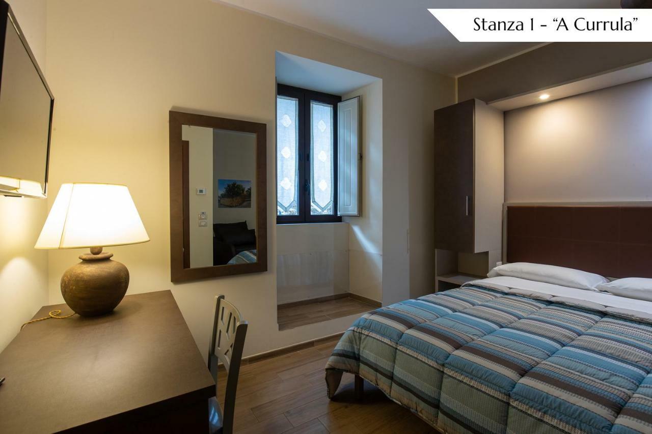 B&B Loreto Sant'Angelo di Brolo Екстер'єр фото