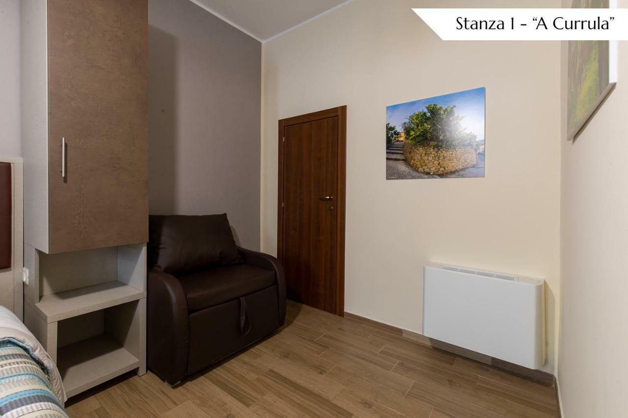 B&B Loreto Sant'Angelo di Brolo Екстер'єр фото