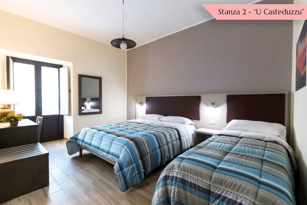 B&B Loreto Sant'Angelo di Brolo Екстер'єр фото