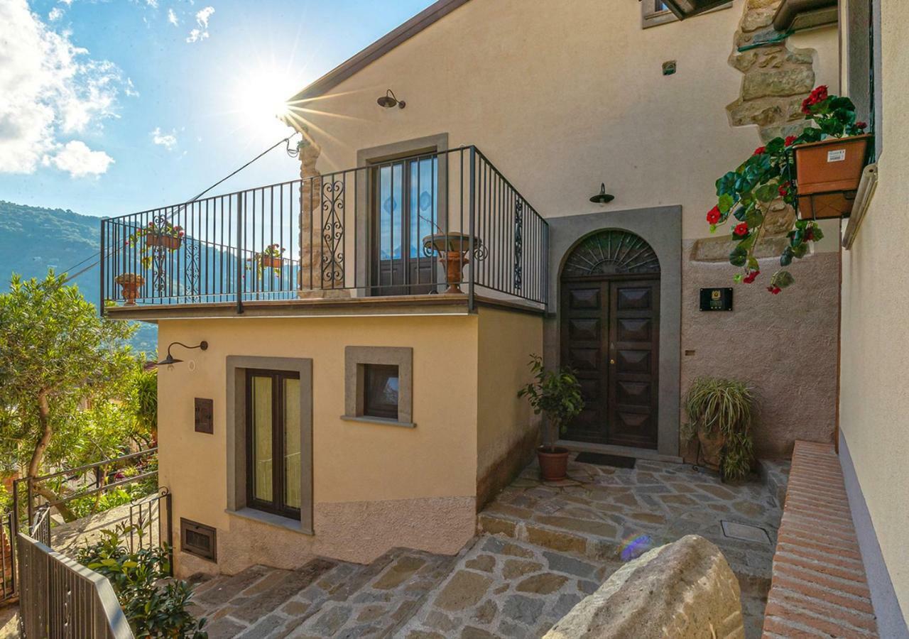 B&B Loreto Sant'Angelo di Brolo Екстер'єр фото