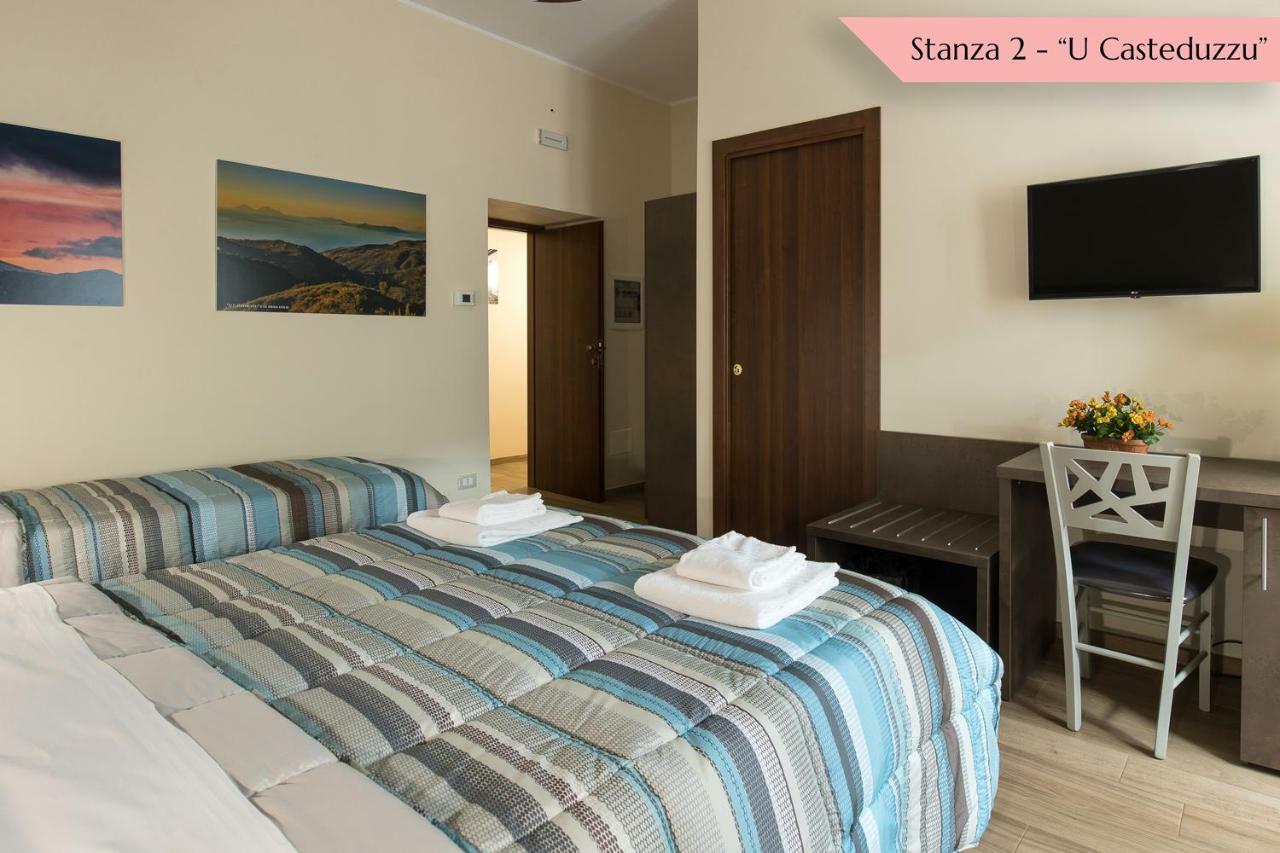 B&B Loreto Sant'Angelo di Brolo Екстер'єр фото